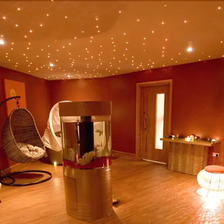 Hillgrove Hotel, Leisure & فندق موناغان