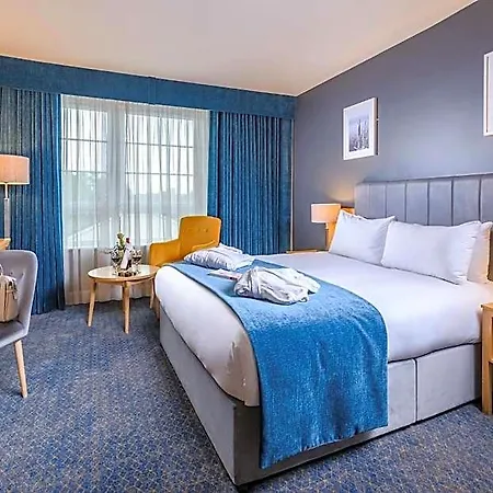 Hillgrove Hotel, Leisure & 4*