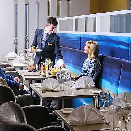 Szálloda Hillgrove Hotel, Leisure & 4*