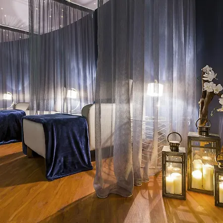 Hillgrove Hotel, Leisure & Szálloda 4*