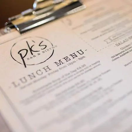 Hillgrove Hotel, Leisure & فندق موناغان