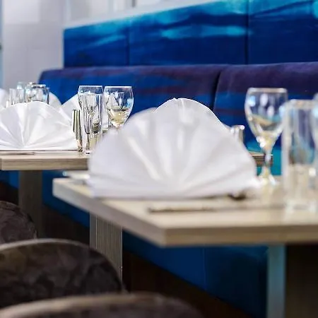 Hillgrove Hotel, Leisure & Szálloda 4*