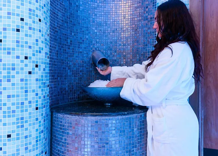 Hillgrove Hotel, Leisure & Monaghan