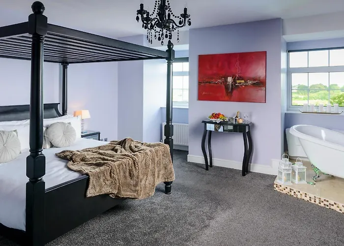 Hillgrove Hotel, Leisure &