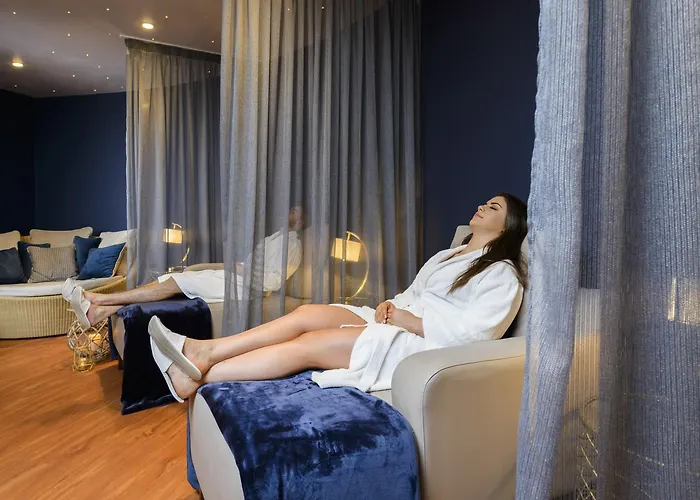 Hotel Hillgrove Hotel, Leisure & 4*