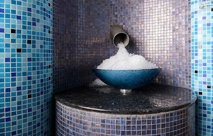 Отель Hillgrove Hotel, Leisure & Монахан